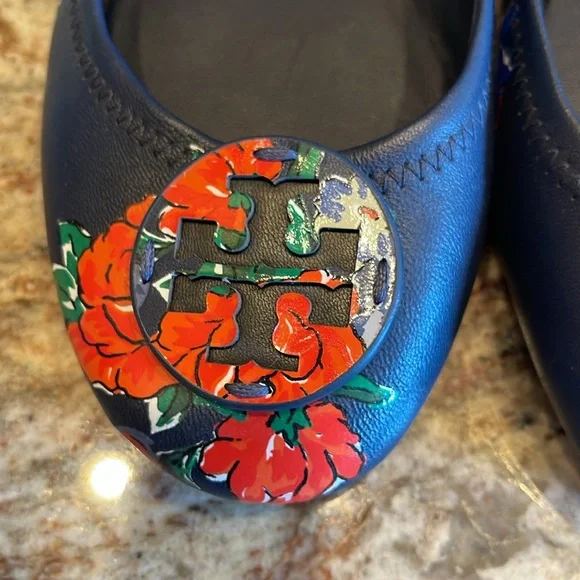 New!! Tory Burch Floral Minnie Travel ballet flats (Size8) - Picture 4 of 6